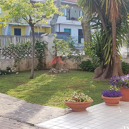 Donna Rosa Apartment Francavilla Al Mare Bagian luar foto